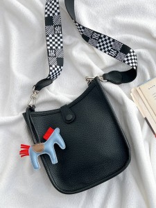 کیف هرمس نگین 21211