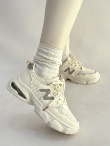 کتونی نیوبالانس دیسیل 8133