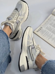 کتونی نایک تونر 8107