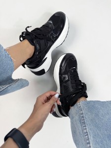 کتونی نایک تونر 8107