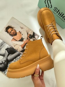 نیم بوت کلارک ساقدار شیکو 4198