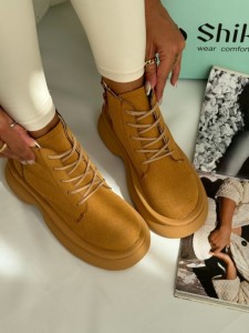 نیم بوت کلارک ساقدار شیکو 4198