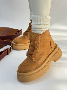 نیم بوت کلارک ساقدار شیکو 4198