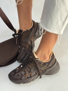 کتونی نایک گل 2990