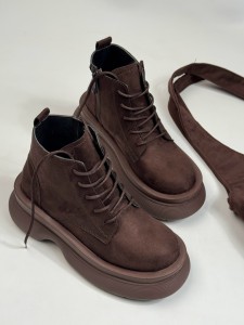 نیم بوت کلارک ساقدار شیکو 4198