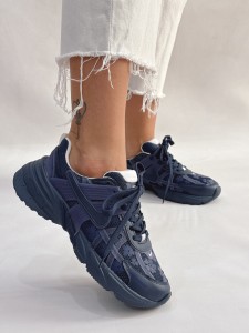 کتونی نایک گل 2990