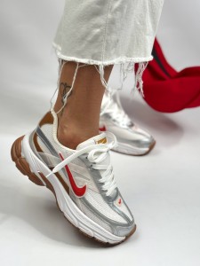 کتونی نایک زوم 4290