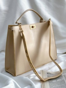 کیف فندی قفلدار 1771