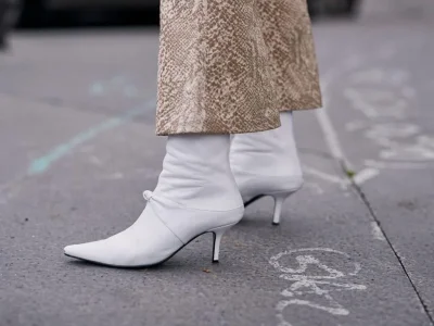 نگهداری و تمیز کردن چکمه و بوت‌های روشن مثل سفید و کرم