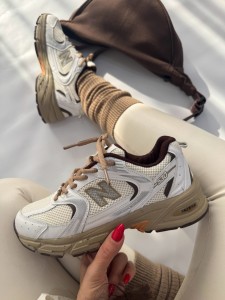 کتونی نیوبالانس پلاس 4196