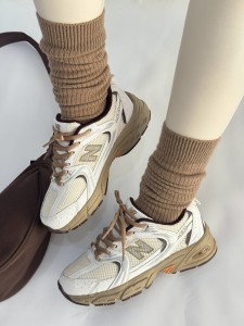 کتونی نیوبالانس پلاس 4196