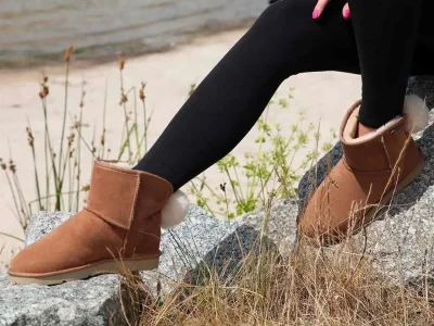 چرا بوت آگ زنانه (UGG) هنوز ترند است؟ بررسی راحتی، استایل و گرما