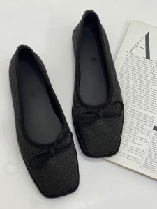 کالج پاپیونی گل رز 4313