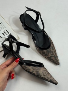 پاشنه ورنی 4074