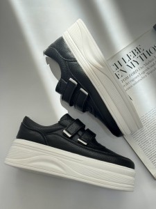 ونس چسبی هانا 4322