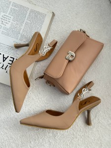 پاشنه پراگ 4346