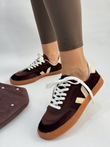 ونس وجا روژکا 4338