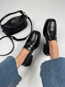 کالج الیزابت 4357