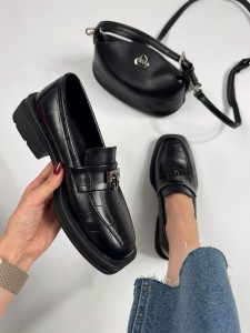 کالج الیزابت 4357