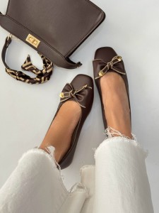 کالج عروسکی پاپیون ام اچ 4361