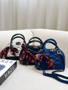 کیف پاریس گلدوزی 21283