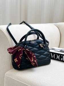 کیف پاریس گلدوزی 21283