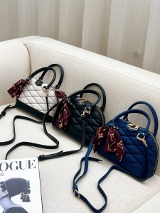 کیف پاریس گلدوزی 21283