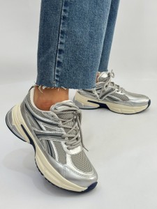 کتونی اویشو مادون 4373