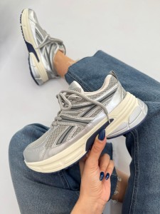 کتونی اویشو مادون 4373