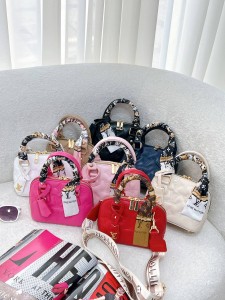 کیف روسری ال وی 3394