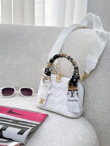 کیف روسری ال وی 3394