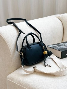 کیف زارا بهار 1137
