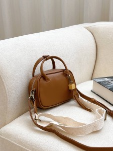 کیف زارا بهار 1137