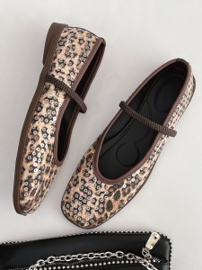 کالج  پولکی روژکا 4374