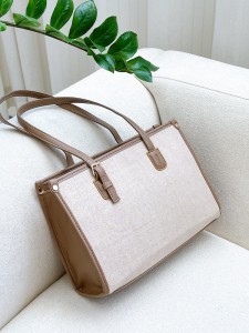 کیف گلدوزی تدی 3563