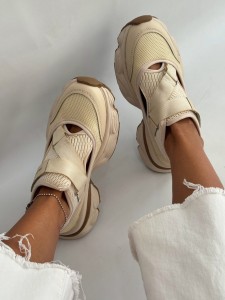 کتونی بالنسیاگا مهر 5509