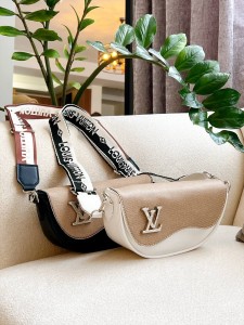 کیف ال وی یاس 21401