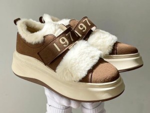 کتونی خزدار 776