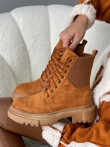 نیم بوت کشی پارنا 1147