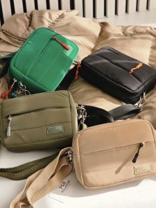 کیف کاپشنی جلوزیپ 1214