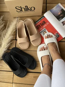 صندل برشکا 1055