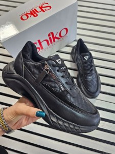 کتونی شنل زیپی 1377