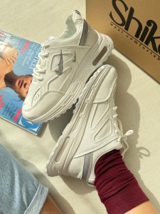 کتونی نایک وین استار 828