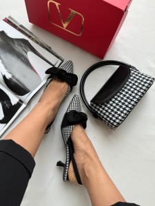 پاشنه پاپیون پیچازی 4027