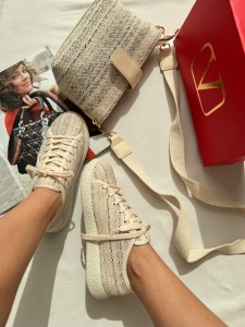 ونس سنتی شیکو 1525