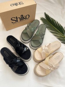 صندل دوپاپیون 1600