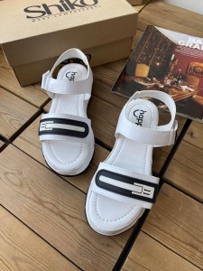 صندل دیانا 1604