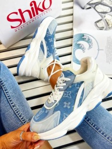 کتونی ال وی 808