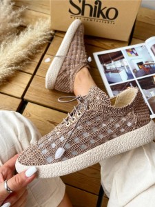 ونس گیپوری شیکو 1663