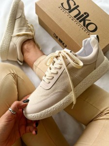 کتونی بنیتا حراجی 1051